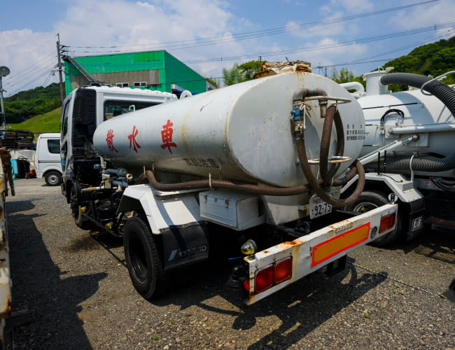 写真：散水車